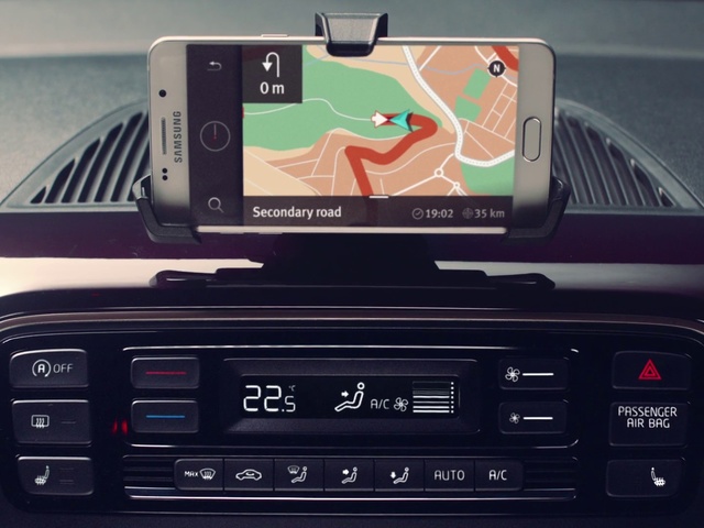 Video Reference: Electronics, Multimedia, Vehicle audio, Car, Vehicle, Technology, Electronic device, Auto part, Media player, Cd player