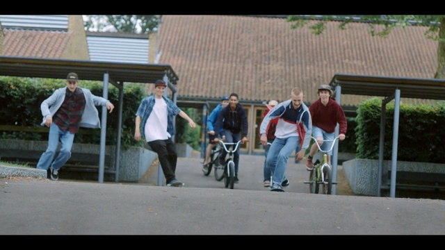 Video Reference: Vehicle, Recreation, Bicycle, Walking, Street sports, Cycling, Cycle sport, Sports equipment, Person