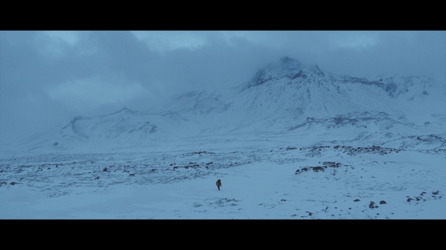 Video Reference: Mountainous landforms, Mountain, Mountain range, Glacial landform, Nature, Snow, Winter, Geological phenomenon, Ridge, Sky