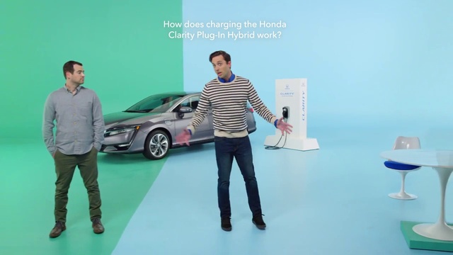 Video Reference: Car, Vehicle, Product, Automotive design, Auto show, Mid-size car, Technology, Family car, City car, Advertising