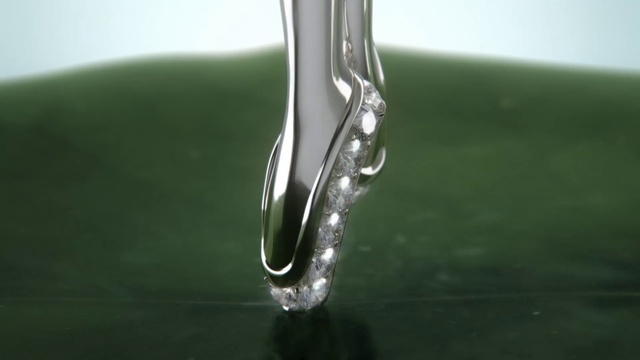 Video Reference: Hood, Motor vehicle, Liquid, Water, Bicycle part, Automotive design, Vehicle door, Automotive exterior, Auto part, Rim