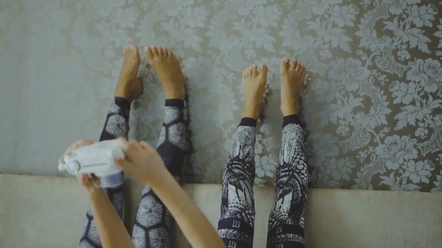 Video Reference: Leg, Hand, Footwear, Glove, Fashion accessory, Ankle, Shoe, Finger, Human leg