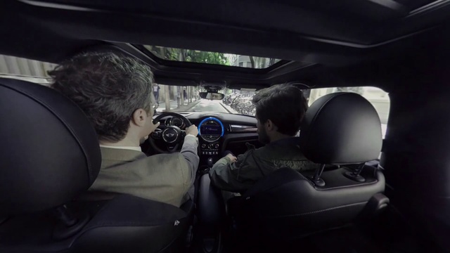 Video Reference: Vehicle, Car, Auto part, Automotive design, Driving, Plant, Mid-size car, City car, Mini, Person