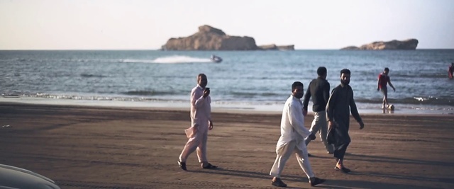 Video Reference: People on beach, Fun, Beach, Coast, Sea, Shore, Vacation, Walking, Ocean, Leisure