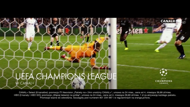 Video Reference: Player, Football, Football player, Soccer player, Sports equipment, Sport venue, Goal, International rules football, Team sport, Soccer, Person