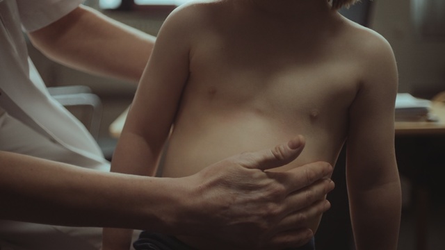 Video Reference: barechestedness, hand, muscle, trunk, arm, abdomen, chest, girl, finger, joint