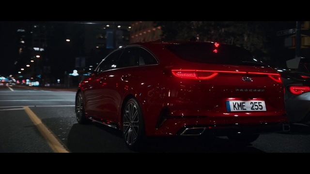 Video Reference: Land vehicle, Vehicle, Car, Mid-size car, Automotive design, Personal luxury car, Family car, Sedan, Concept car, Compact car