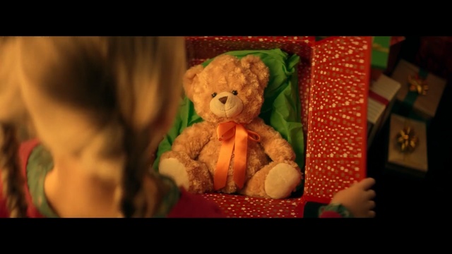 Video Reference: Teddy bear, Toy, Stuffed toy, Organism, Plush, Art, Fictional character