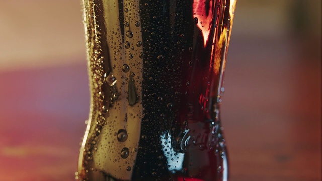 Video Reference: Drink, Alcohol, Glass bottle, Liquid, Beer glass, Fizz, Drinkware, Champagne cocktail, Glass, Bottle