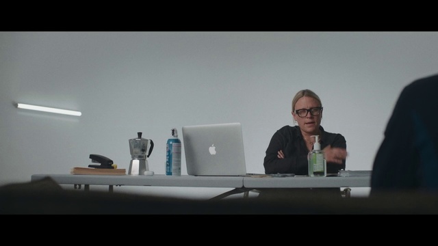 Video Reference: Presentation, Speech, Public speaking, Lecture, Technology, Conversation, Event, Electronic device, Media, Seminar