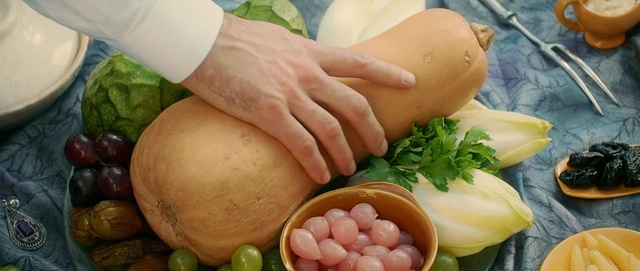 Video Reference: vegetable, local food, food, natural foods, produce, fruit, winter squash