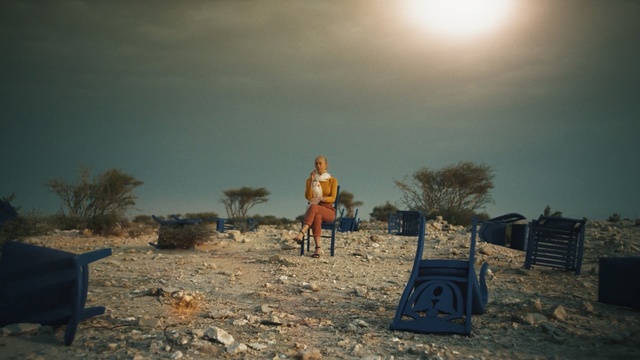 Video Reference: sky, cloud, morning, tree, sunlight, landscape, evening, meteorological phenomenon, sand, Person