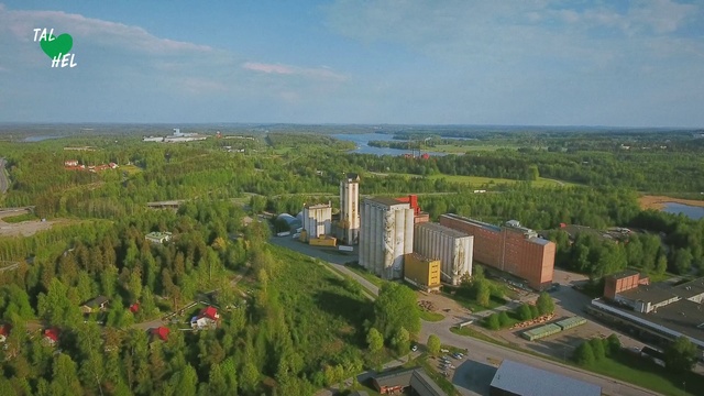 Video Reference: Aerial photography, Metropolitan area, Birds-eye view, Property, Urban area, Human settlement, City, Land lot, Urban design, Photography