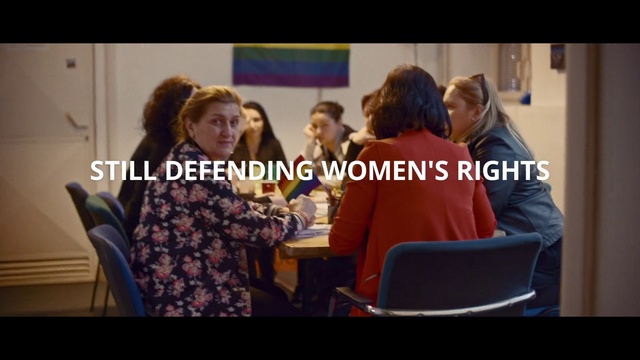 Video Reference: Social group, People, Youth, Conversation, Community, Fun, Interaction, Friendship, Event, Sitting, Person