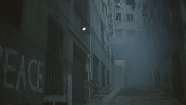Video Reference: alley, atmosphere, darkness, fog, screenshot, metropolis, sky, street, midnight, night