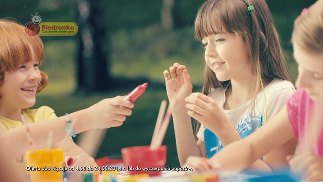 Video Reference: Child, Friendship, Fun, Finger, Leisure, Hand, Gesture, Sign language, Photography, Happy