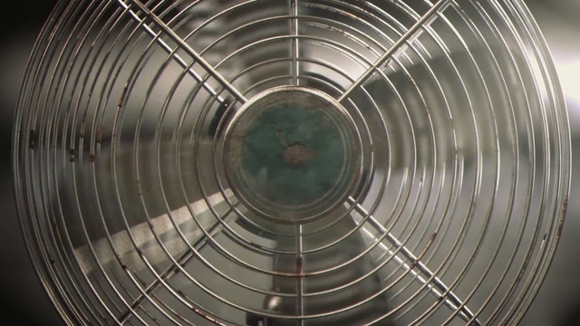 Video Reference: circle, daylighting, symmetry, glass, building