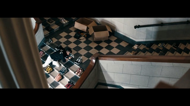 Video Reference: Property, Room, Architecture, Floor, Hardwood, Flooring, Tile, Interior design, House, Wood, Indoor, Table, Sitting, Small, Black, View, Large, White, Sink, Mirror, Man, Tiled, Television, Bed, Cat, Red, Standing, Tub, Kitchen, Bedroom, Screenshot, Bathroom