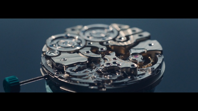 Video Reference: Watch, Macro photography, Photography, Electronics, Metal