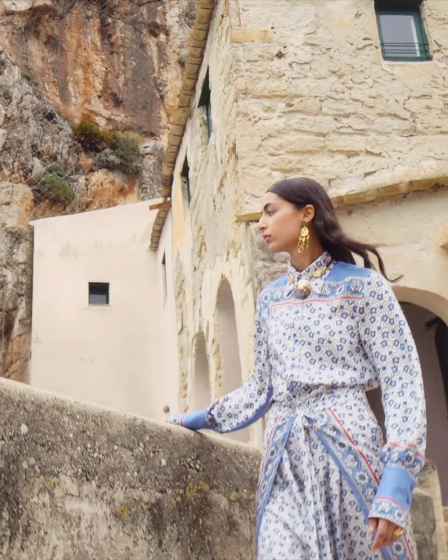 Video Reference: White, Blue, Clothing, Fashion, Street fashion, Textile, Dress, Outerwear, Jeans, Photography, Person