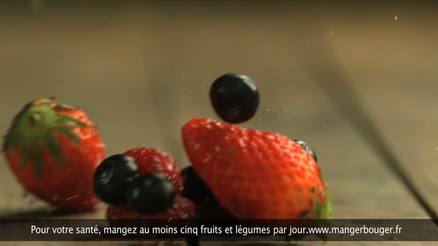Video Reference: fruit, close up, strawberry, strawberries, macro photography, frutti di bosco, berry, still life photography