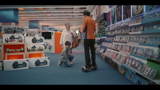 Video Reference: Footwear, Snapshot, Skateboard, Roller skates, Supermarket, Electronics, Retail, Recreation