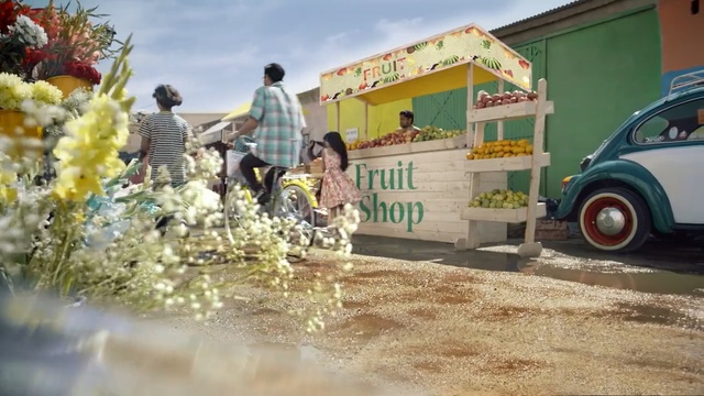 Video Reference: car, vehicle, mode of transport, motor vehicle, city car, Person