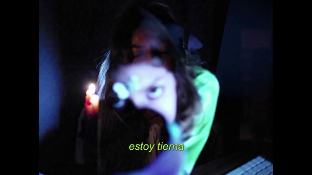 Video Reference: Light, Fun, Performance, Organism, Mouth, Photography, Technology, Event, Audio equipment, Performing arts