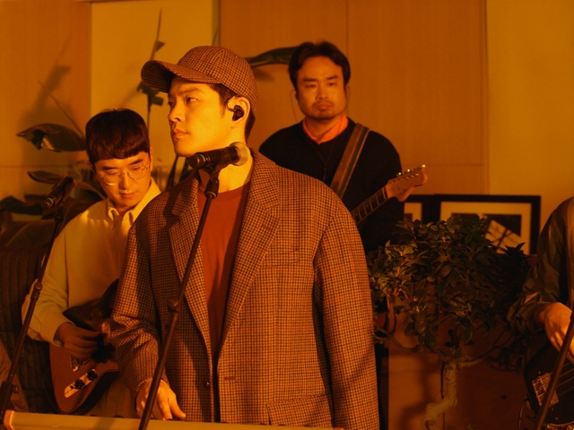 Video Reference: event, tradition, fun, Person