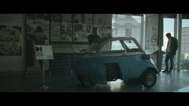 Video Reference: Land vehicle, Vehicle, Car, Motor vehicle, City car, Classic car, Mode of transport, Bmw 600, Compact car, Bmw