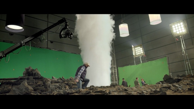 Video Reference: green, smoke, screenshot