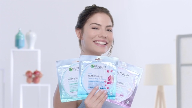 Video Reference: Product, Skin, Money, Child, Banknote