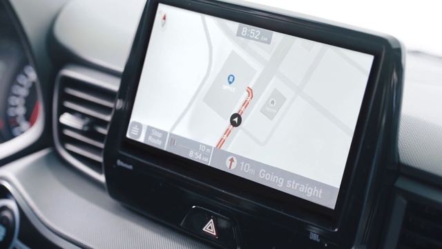 Video Reference: Electronics, Multimedia, Vehicle, Technology, Car, Electronic device, Luxury vehicle, Automotive navigation system, Family car, Subcompact car