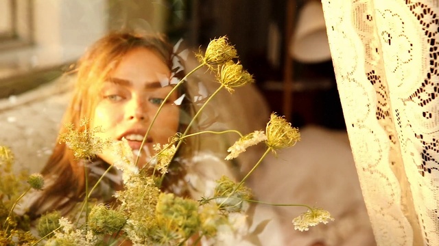 Video Reference: Yellow, Beauty, Flower, Leaf, Blond, Spring, Plant, Botany, Grass, Sunlight
