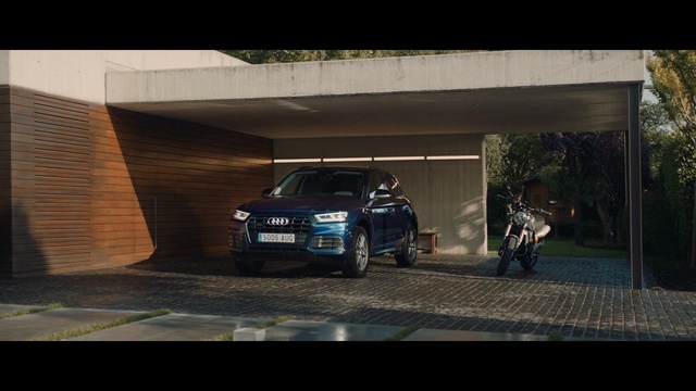 Video Reference: Land vehicle, Vehicle, Car, Automotive design, Audi, Automotive exterior, City car, Sport utility vehicle, Range rover, Person