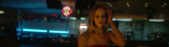 Video Reference: Lady, Beauty, Snapshot, Fun, Blond, Photography, Brown hair, Mouth, Black hair, Room, Person