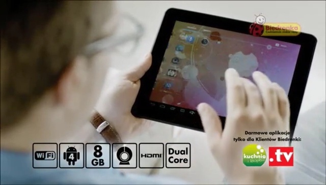 Video Reference: Gadget, Electronic device, Technology, Ipad, Electronics, Communication Device, Smartphone, Tablet computer, Finger, Hand, Person