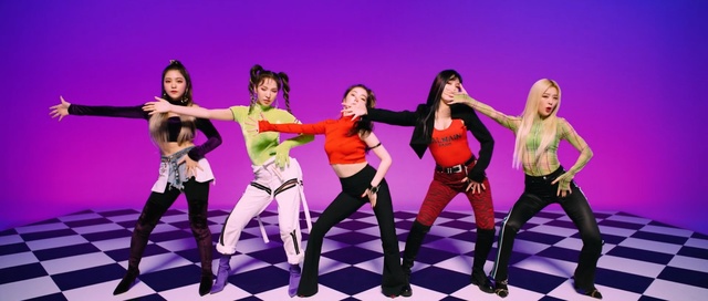 Video Reference: Dance, Entertainment, Performing arts, Dancer, Event, Performance, Choreography, Fun, Zumba, Musical, Person