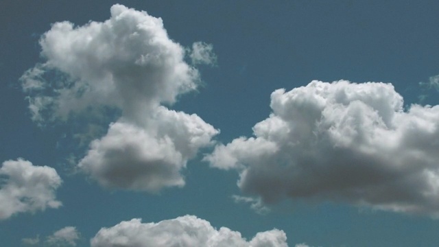 Video Reference: cloud, sky, cumulus, daytime, atmosphere, meteorological phenomenon, computer wallpaper