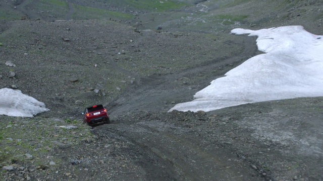 Video Reference: Geological phenomenon, Vehicle, Soil, Car, Road