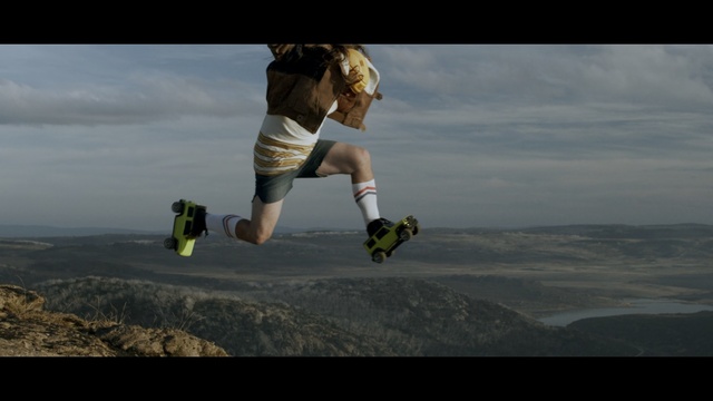Video Reference: Extreme sport, Screenshot, Jumping, Footwear, Flip (acrobatic), Sky, Digital compositing, Recreation, Photography, Pc game, Person