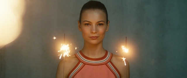 Video Reference: girl, screenshot, brown hair, computer wallpaper, Person