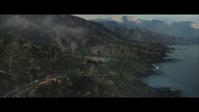 Video Reference: Nature, Highland, Water, Mountainous landforms, Hill station, Water resources, Atmospheric phenomenon, Aerial photography, Sky, Terrain