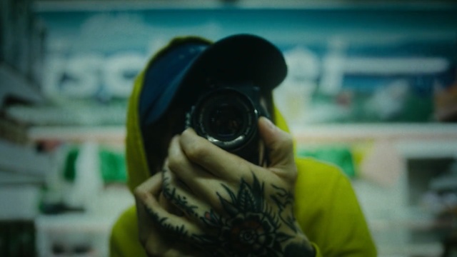 Video Reference: Snapshot, Cool, Camera, Cameras & optics, Photography, Glasses, Eyewear, Finger, Reflection, Person