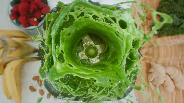 Video Reference: Iceburg lettuce, Leaf vegetable, Food, Vegetable, Lettuce, Vegetarian food, Plant, Produce, Cabbage, Flower