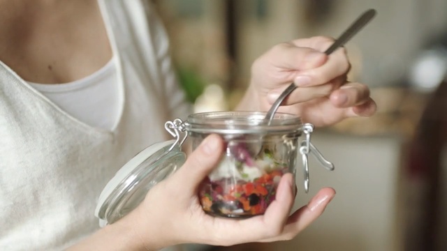 Video Reference: tableware, drinkware, food, drink, mason jar, glass