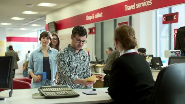 Video Reference: electronic device, technology, communication, job, customer, business, Person