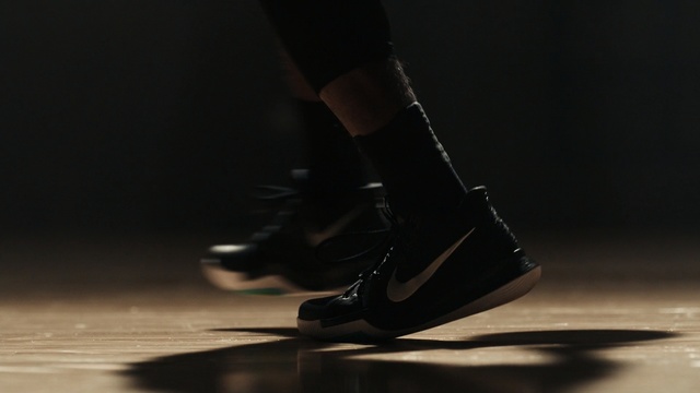 Video Reference: Footwear, Shoe, Leg, Joint, Fashion, Human leg, Ankle, Human body, High heels, Dance