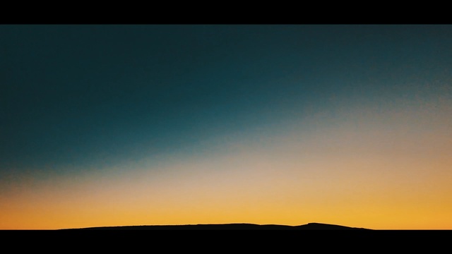 Video Reference: Sky, Horizon, Nature, Afterglow, Atmosphere, Cloud, Blue, Daytime, Dusk, Evening