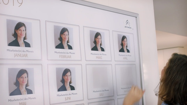 Video Reference: Hair, Eyebrow, Skin, Text, Hairstyle, Forehead, Eyelash, Hair coloring, Event, Long hair, Person